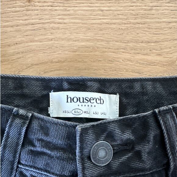 House of CB - Straight Leg High Waist Jeans In Faded Black - Picture 3 of 4